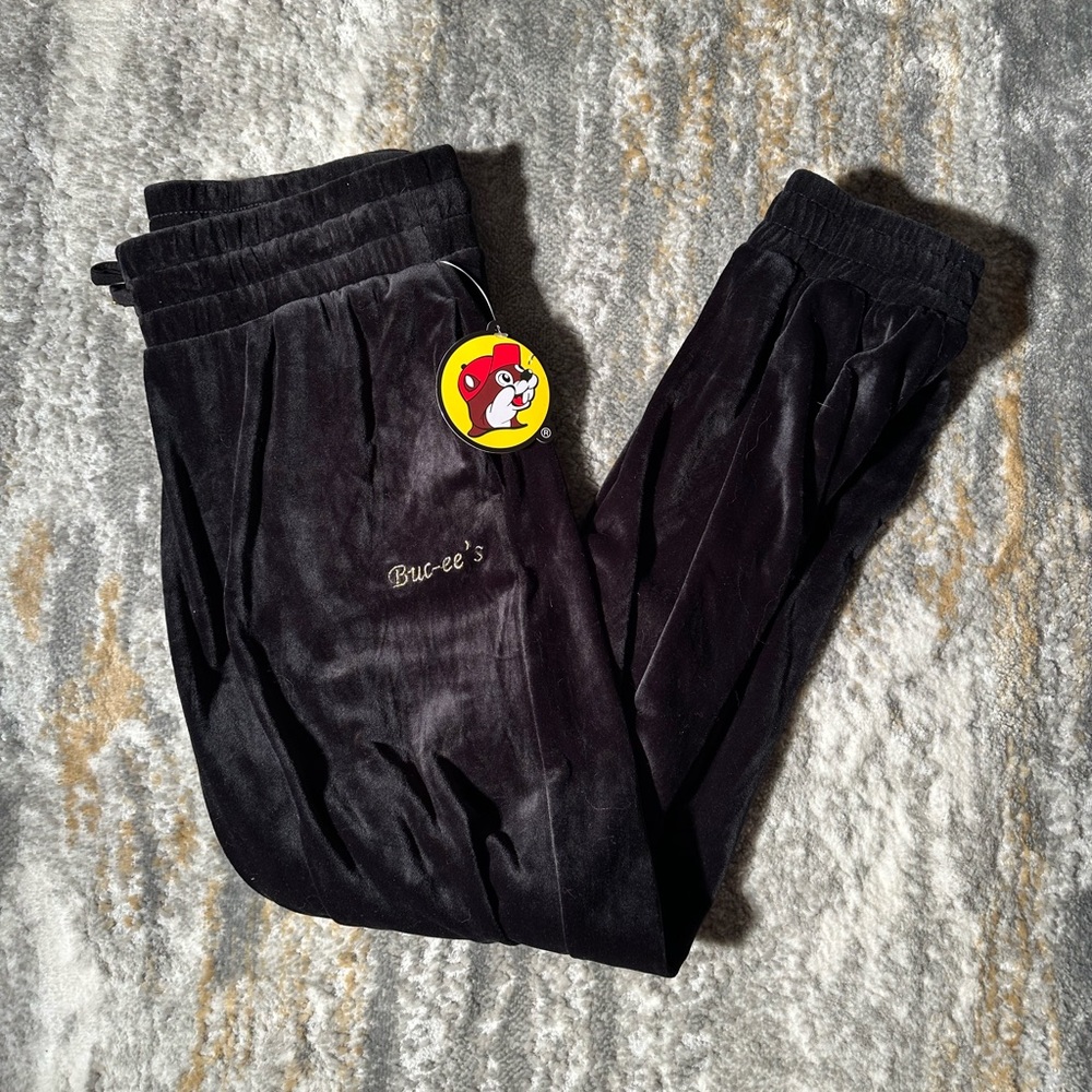 Buc-ees Velour Jogger (Womens)